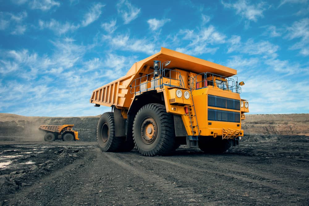 The Benefits of Renting a Dump Truck HDDSOL