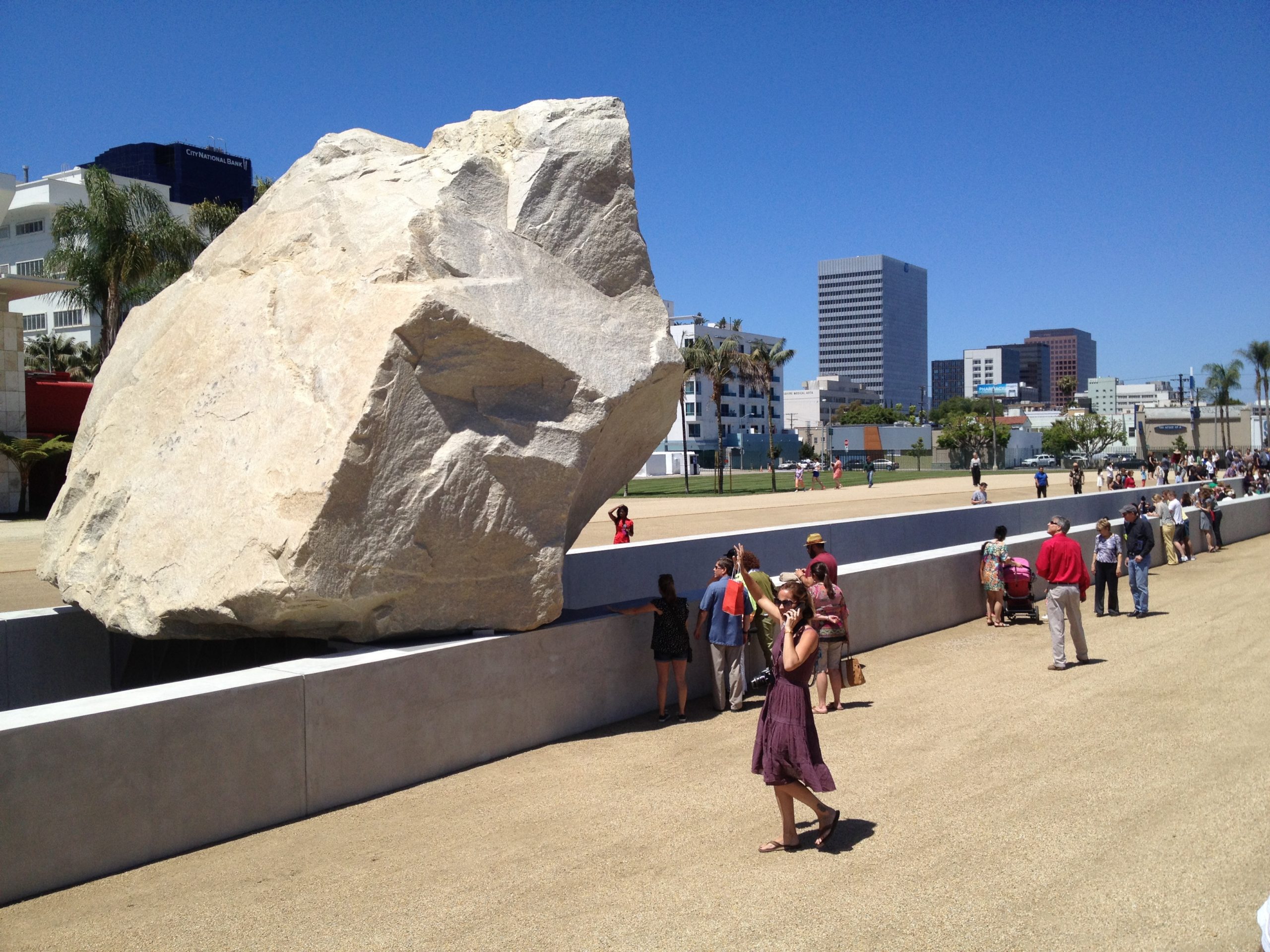 Michael Heizer’s "Levitated Mass" Sculpture LACMA HD Geosolutions