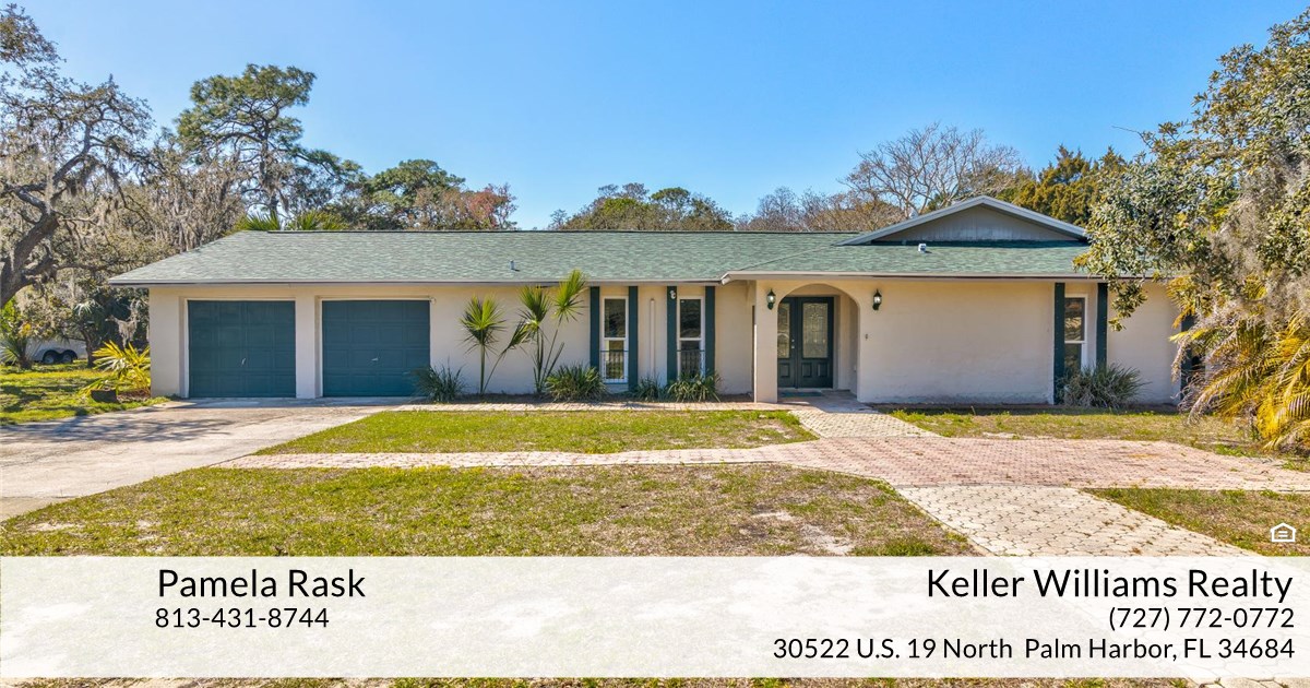 8225 Tanglewood Dr, New Port Richey, FL 34654