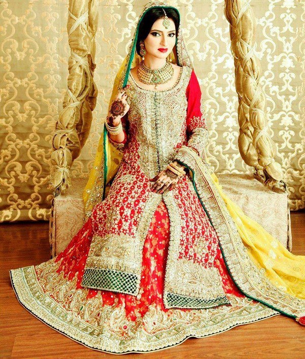 Pakistani Dulhan Dulha Dresses 2018 Pictures