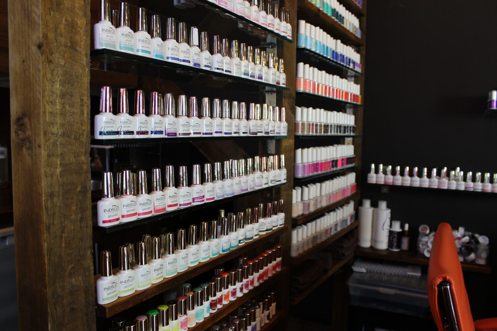 Head Hunters Hair Salon London Nails Hairdresser, Beautician, Nails