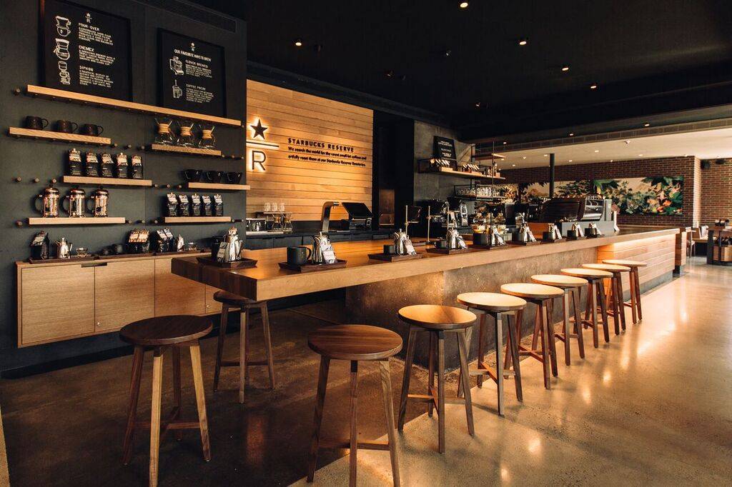 Ya llegó a México la primera cafetería premier de Starbucks Headbang