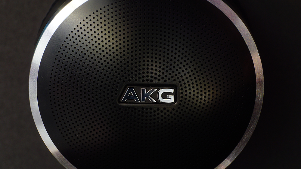 AKG N60 AC Review - Headfonics.com