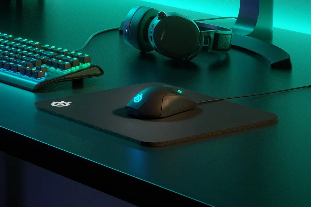 How to Clean SteelSeries Mousepad