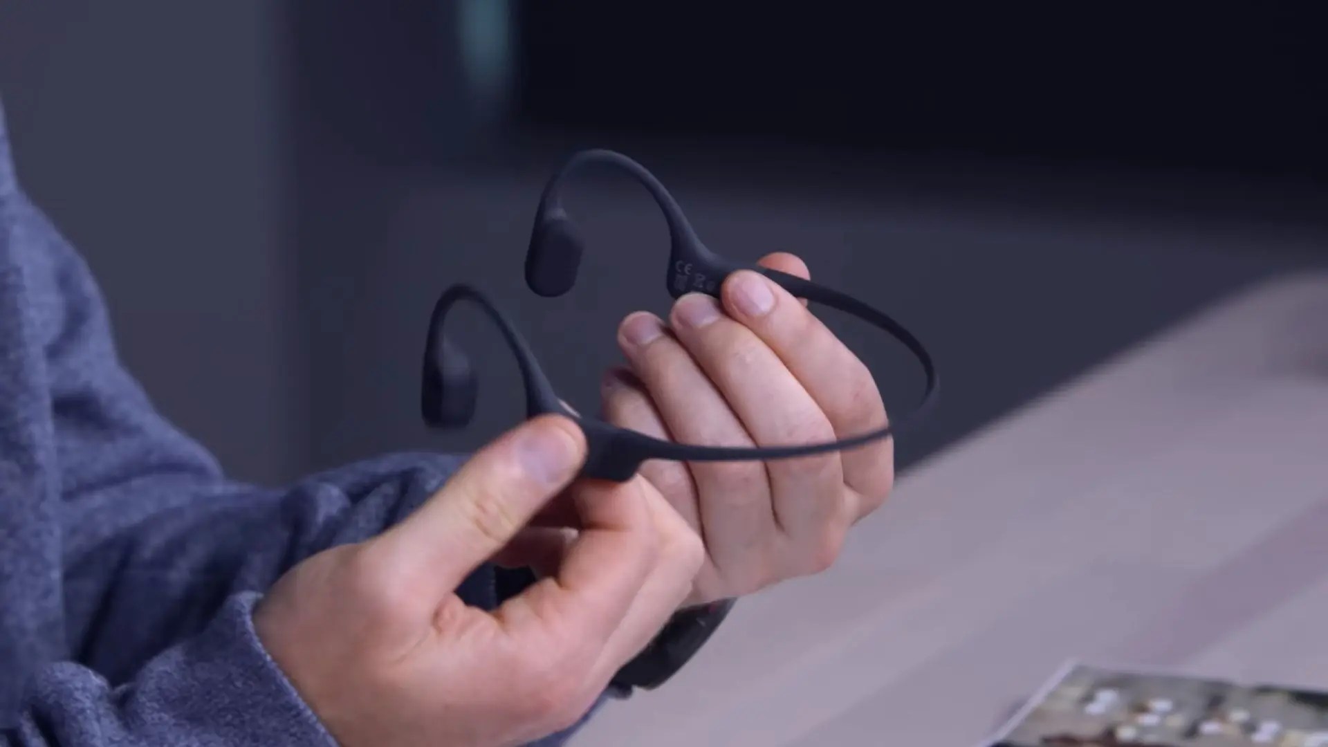 Best Bone Conduction Headphones For Tinnitus Reviews 2022