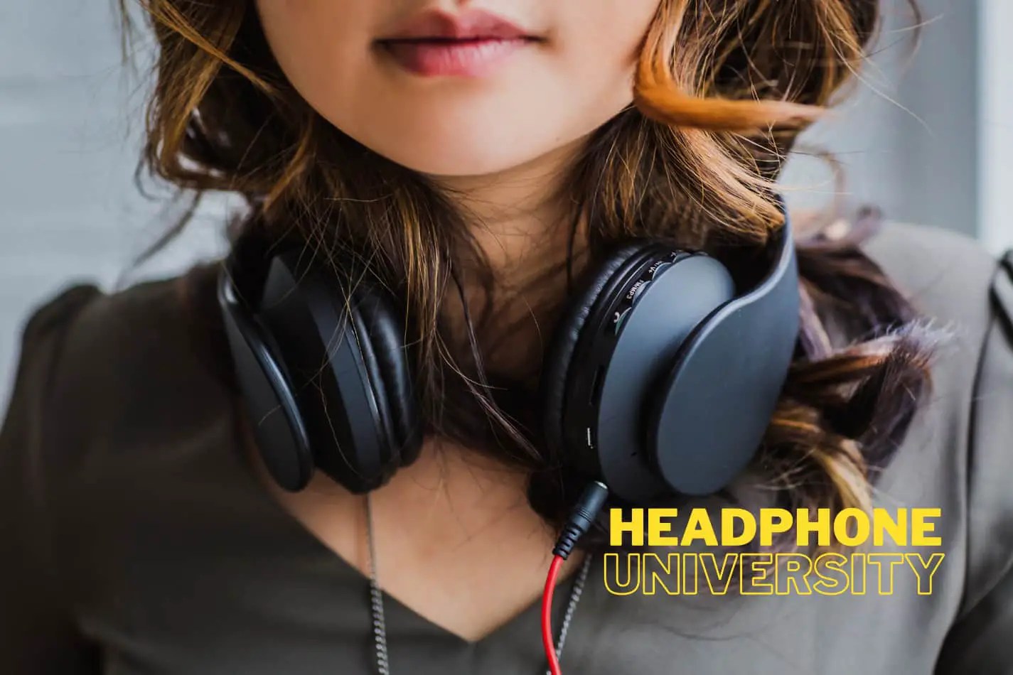 Pausing & Stopping Why Does Headphone Audio Freeze? Headphone University