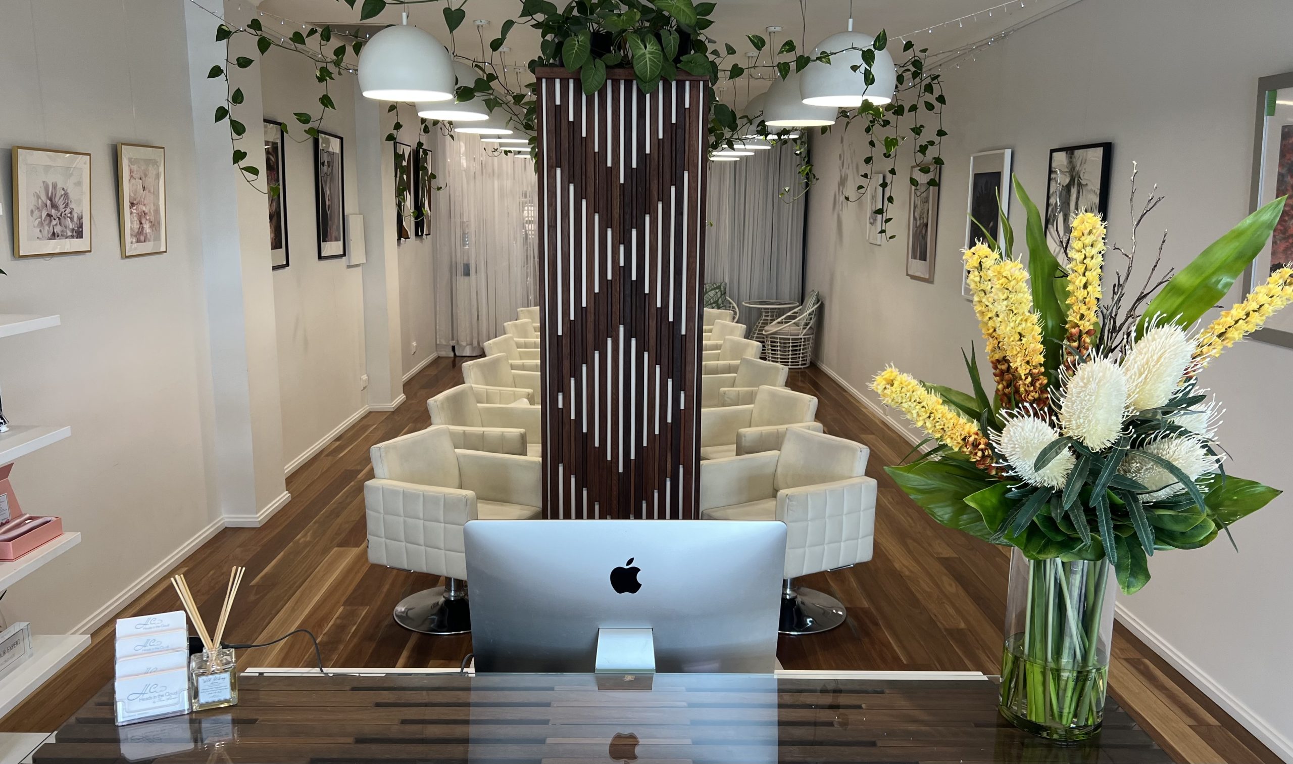 Rent A Chair Heads In The Cloud