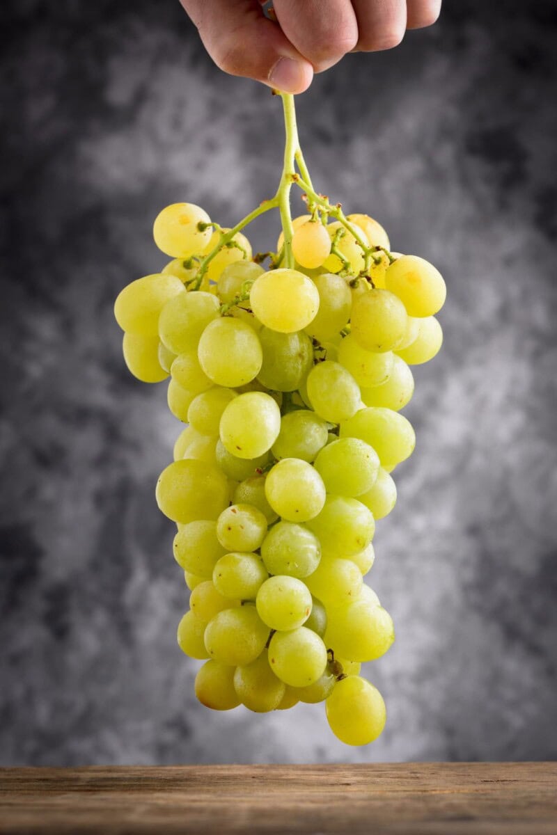 How Long Do Grapes Last In the Fridge? Healthier Steps