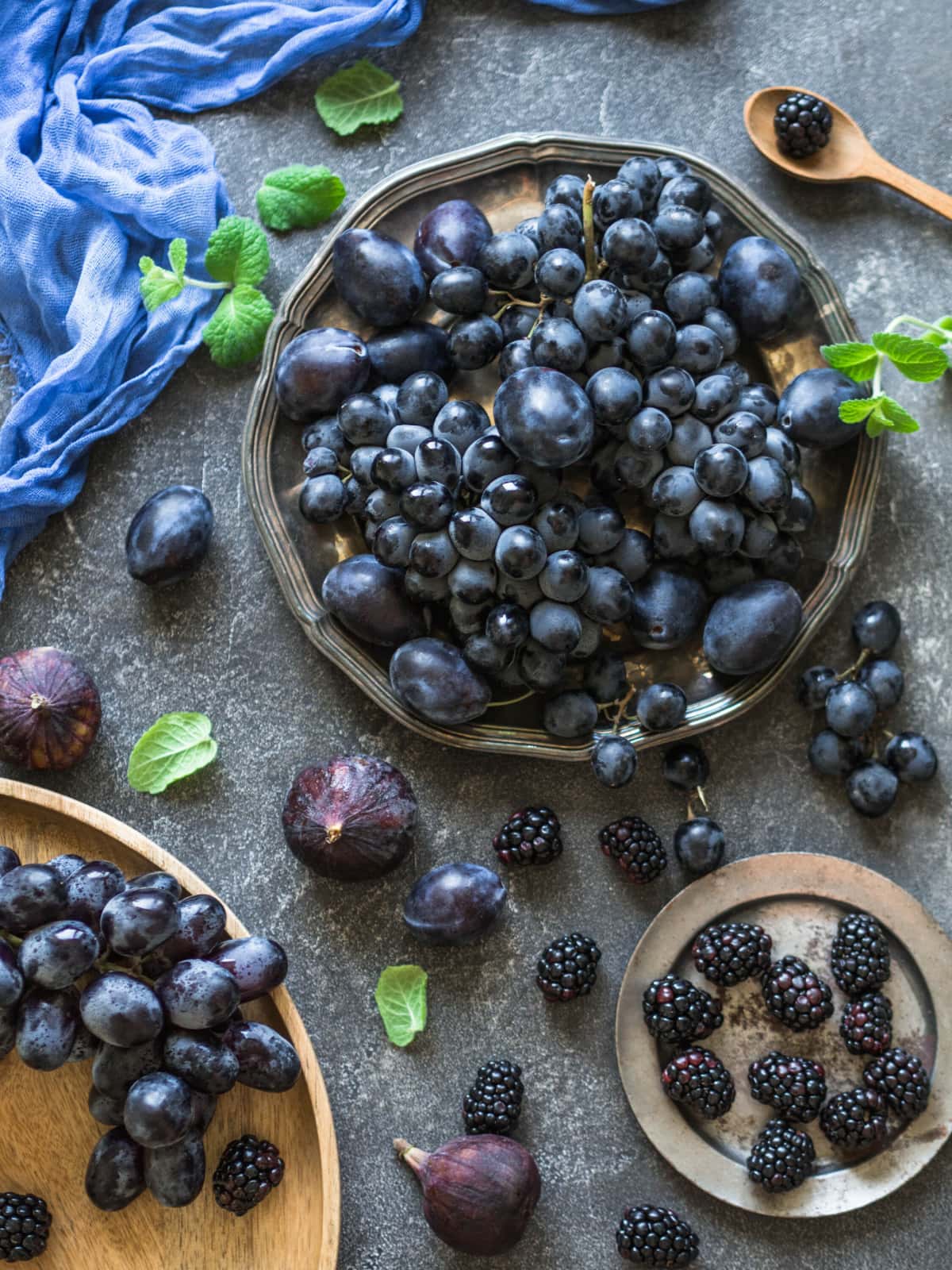 Black Fruits Healthier Steps