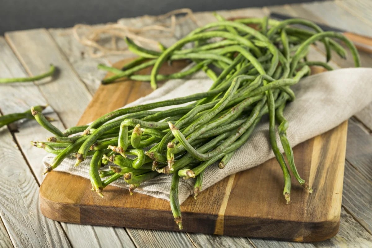 What are Yard Long Beans? Healthier Steps