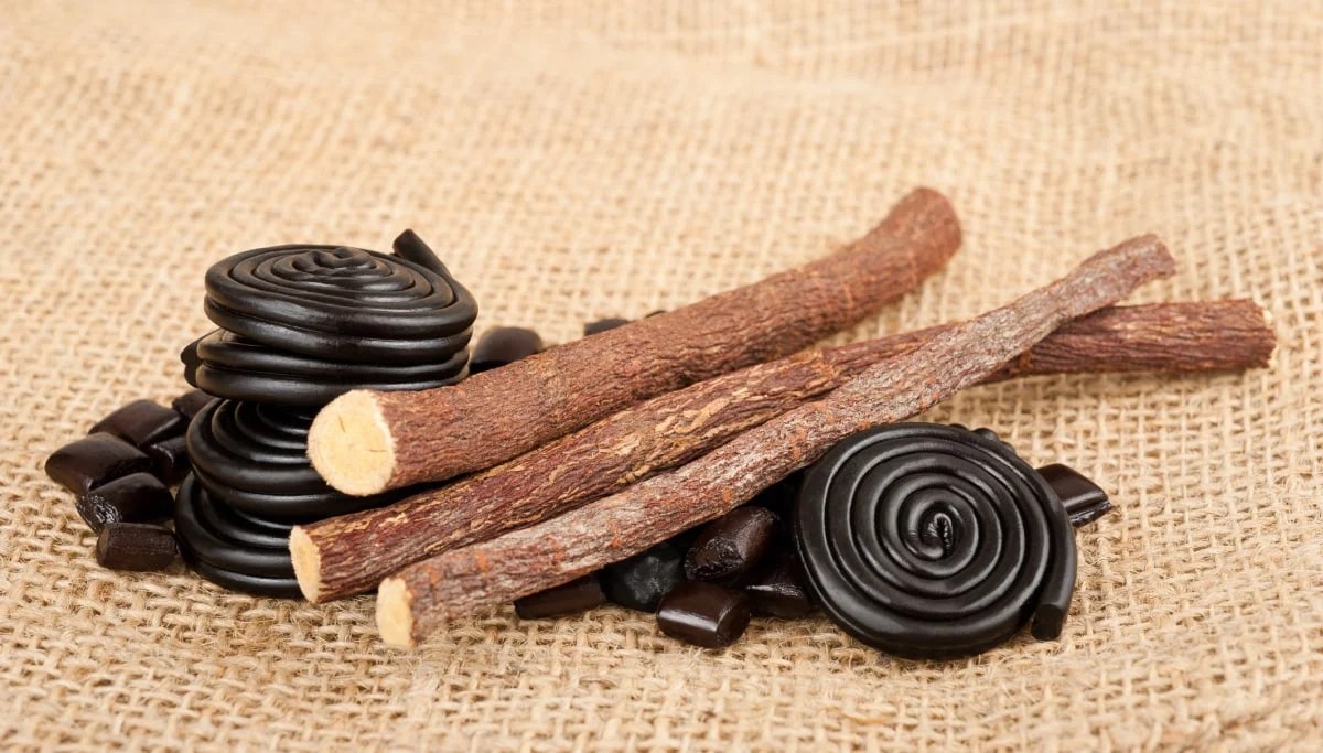 Licorice Root For Teeth How To Use It And What Benefits You Can Expect