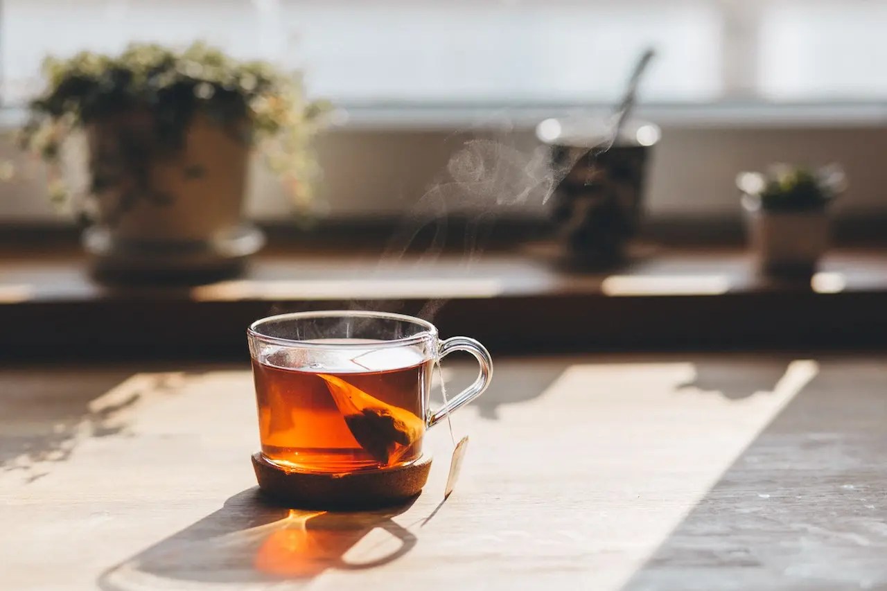Does Tea Break A Fast? Can You Drink Tea While Fasting?
