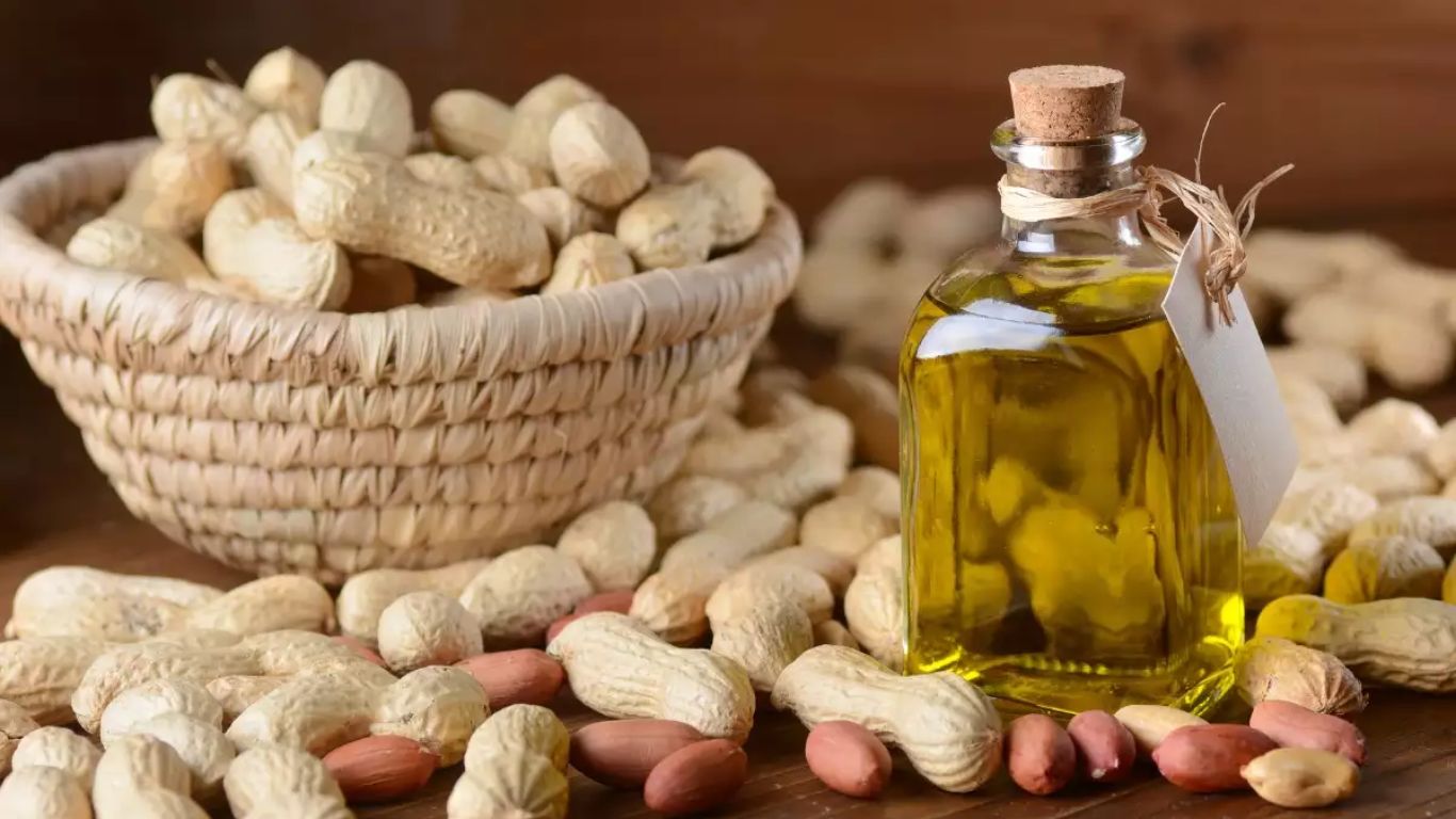 Is Groundnut Oil Good for Health ? Healthy Fibers