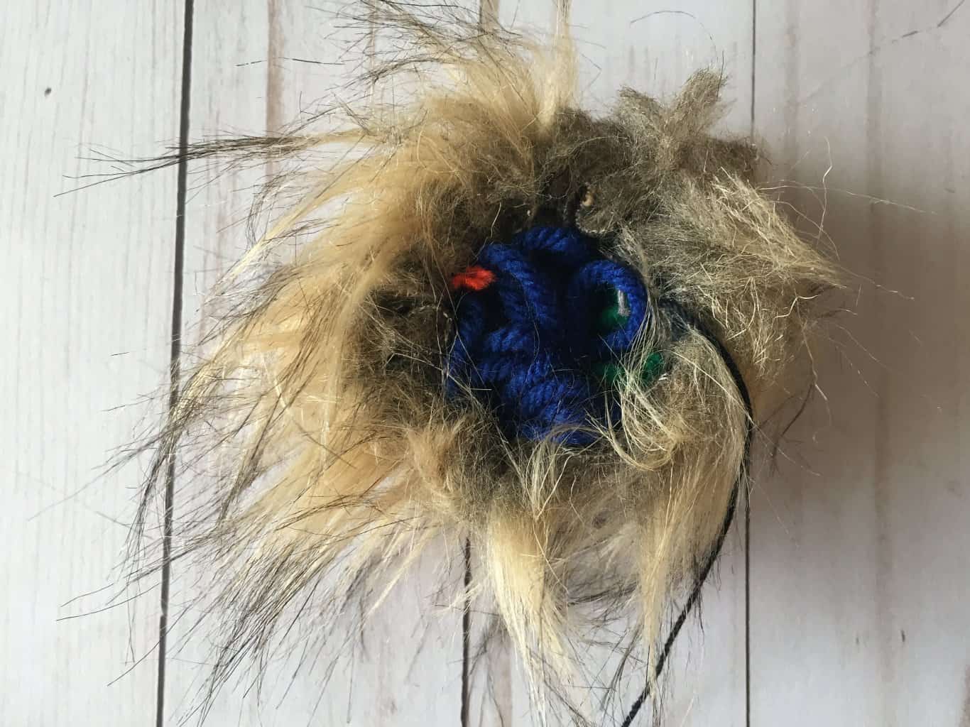 How to Make Faux Fur Pom Poms