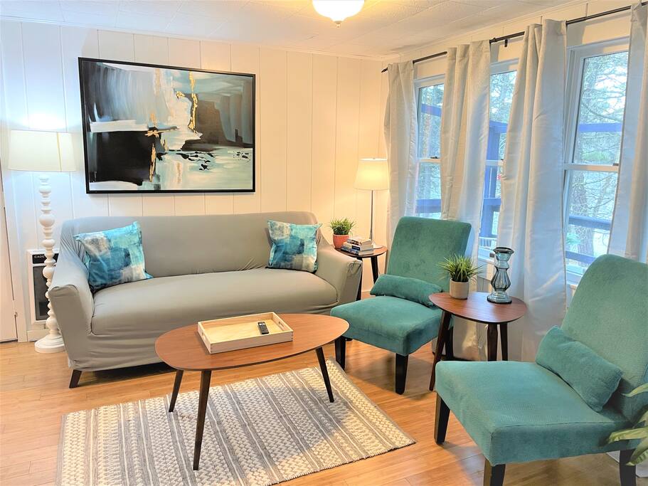 The Twisted Porpoise on Ministers Pond Heart of Cape Cod