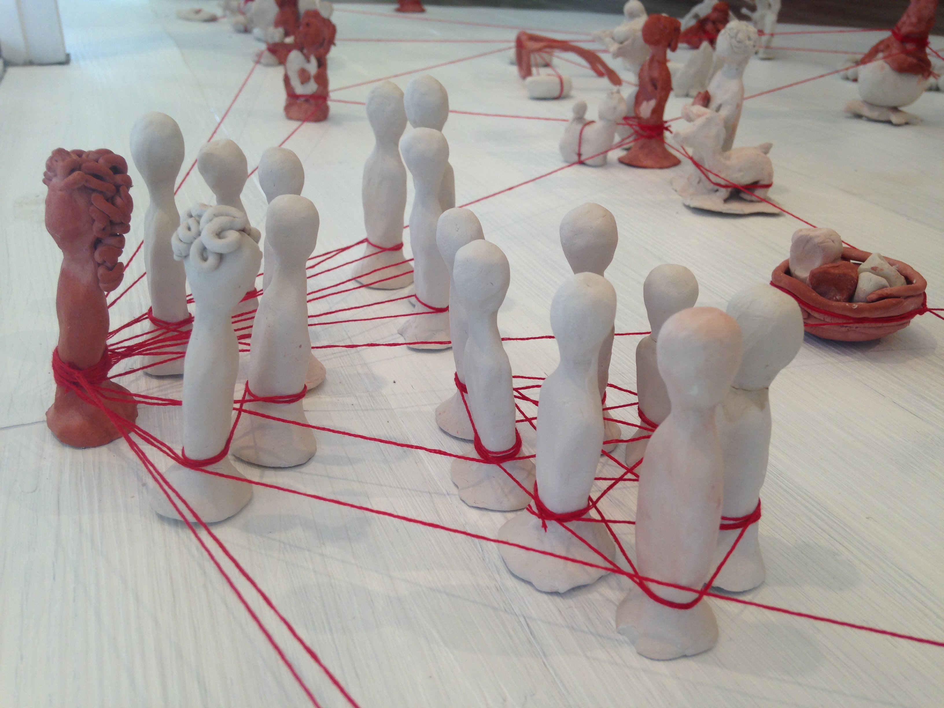 The Sculptural Installation HeartThreads