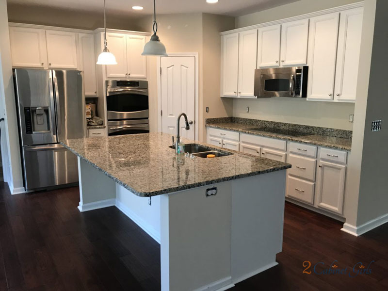 Benjamin Moore Silver Satin + 23 Real Life Homes That Use It The