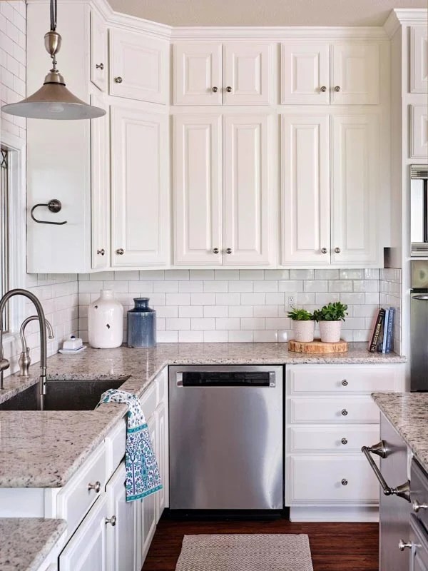 Benjamin Moore Cloud White OC130 ULTIMATE Review + Pics!