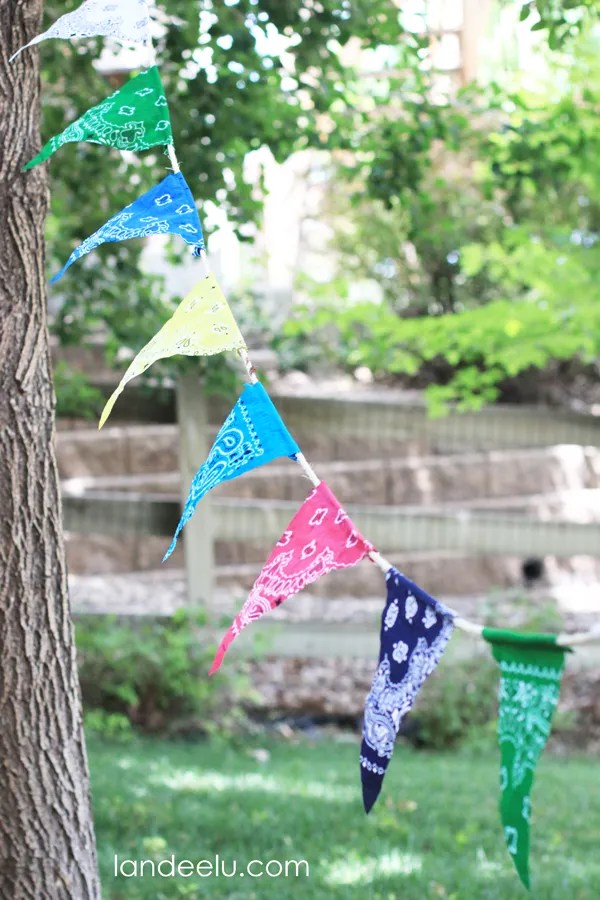 29 BRILLIANT Bandana Crafts