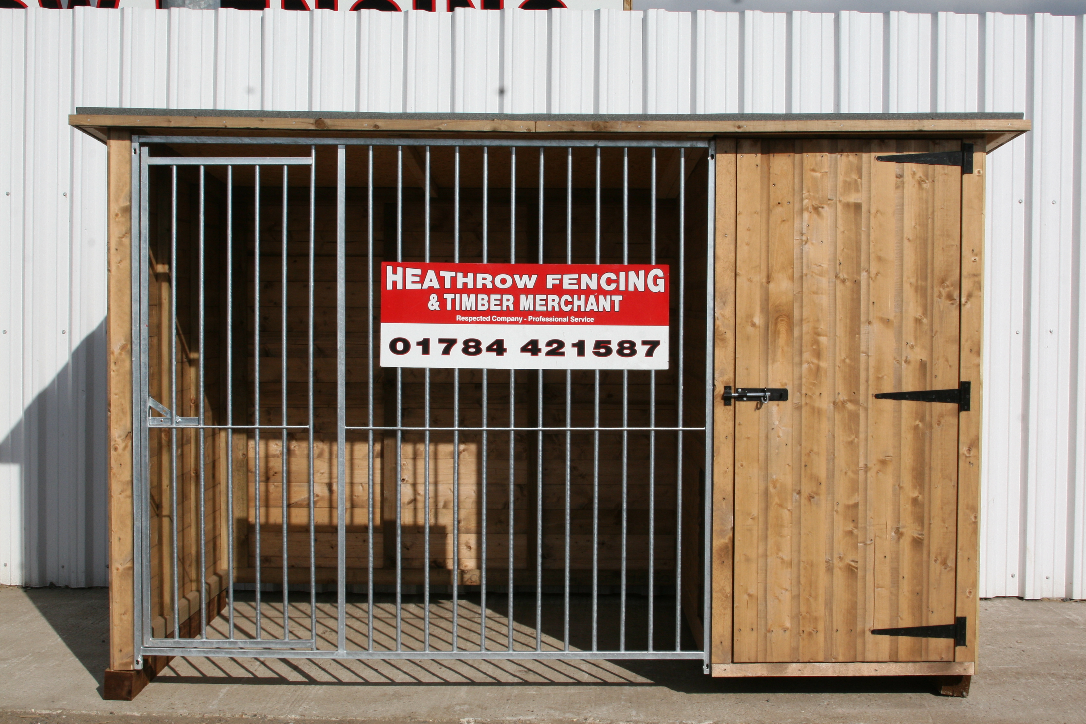 Dog kennel 10ft x 6ft Heathrow Fencing