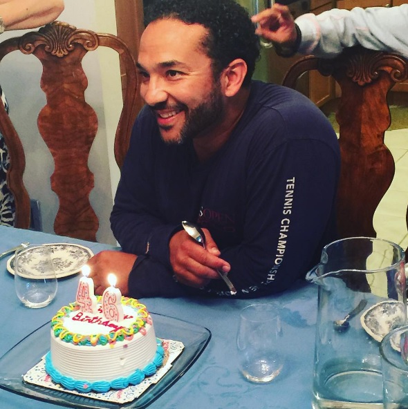 Emmanuel Hostin, Sunny's Husband 5 Fast Facts(027)