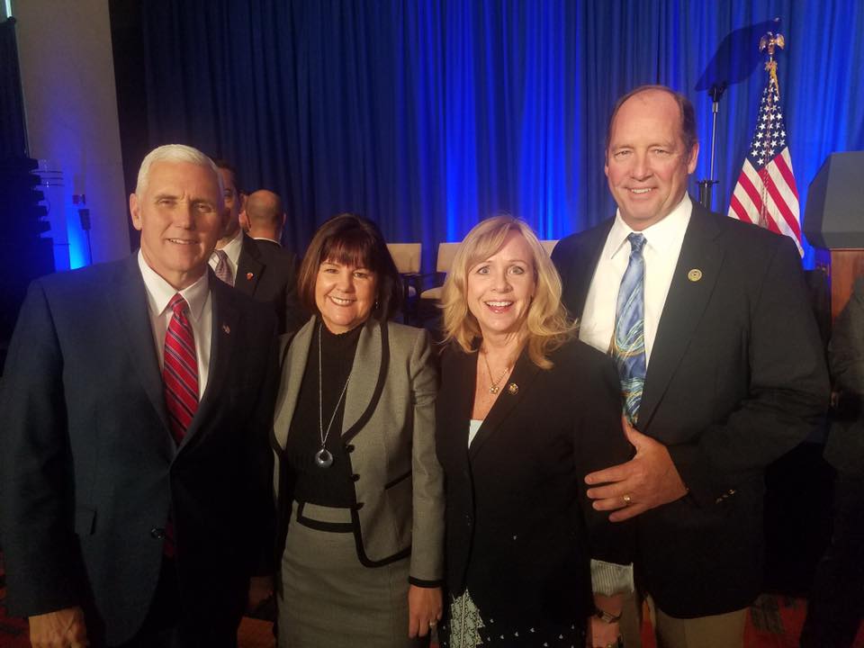 Carolyn Yoho, Ted Yoho's Wife 5 Fast Facts You Need to Know