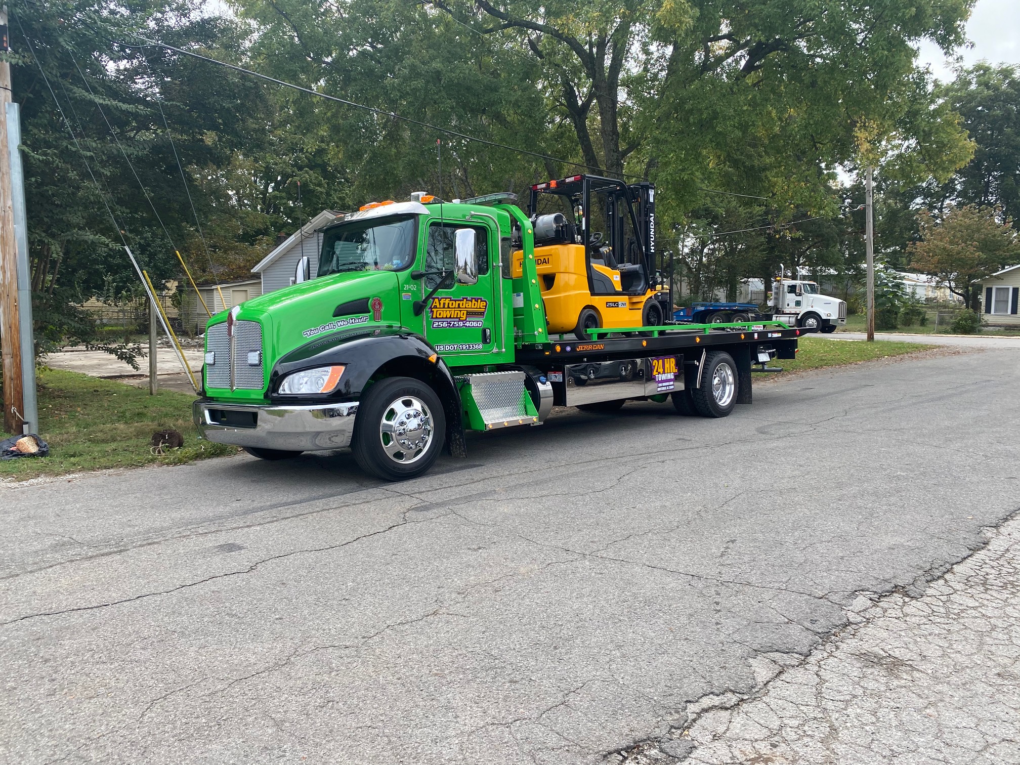 24/7 Towing Service, Huntsville AL, Light, Medium, Heavy Duty Tow