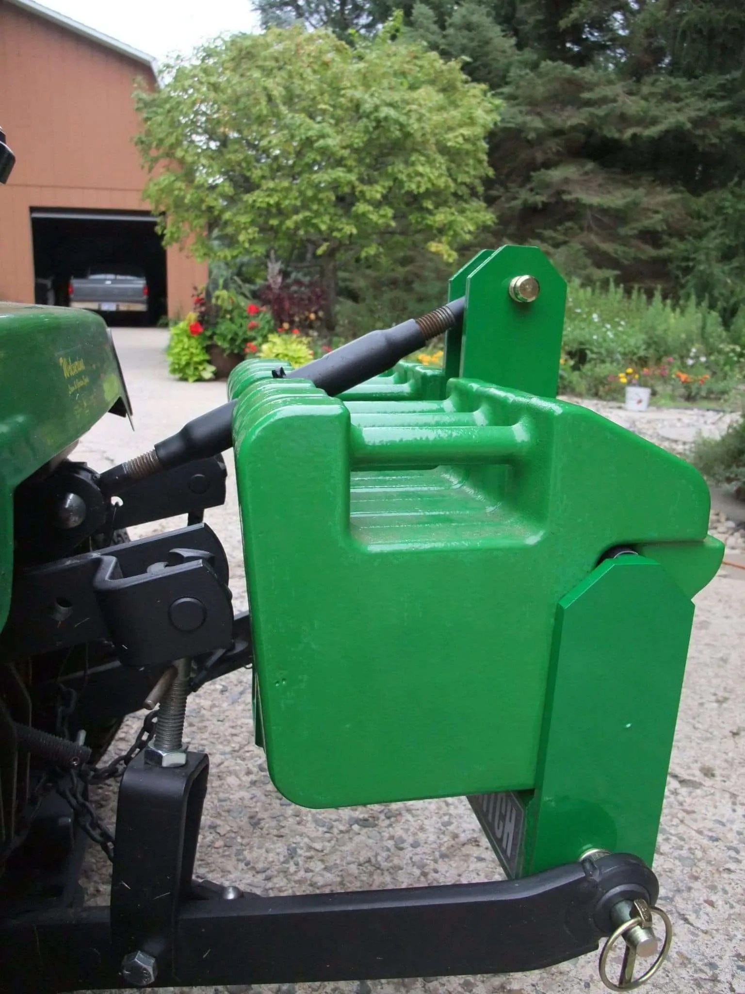 HH0S Category 0, 3 Point Hitch Receiver Drawbar With Suitcase Weight