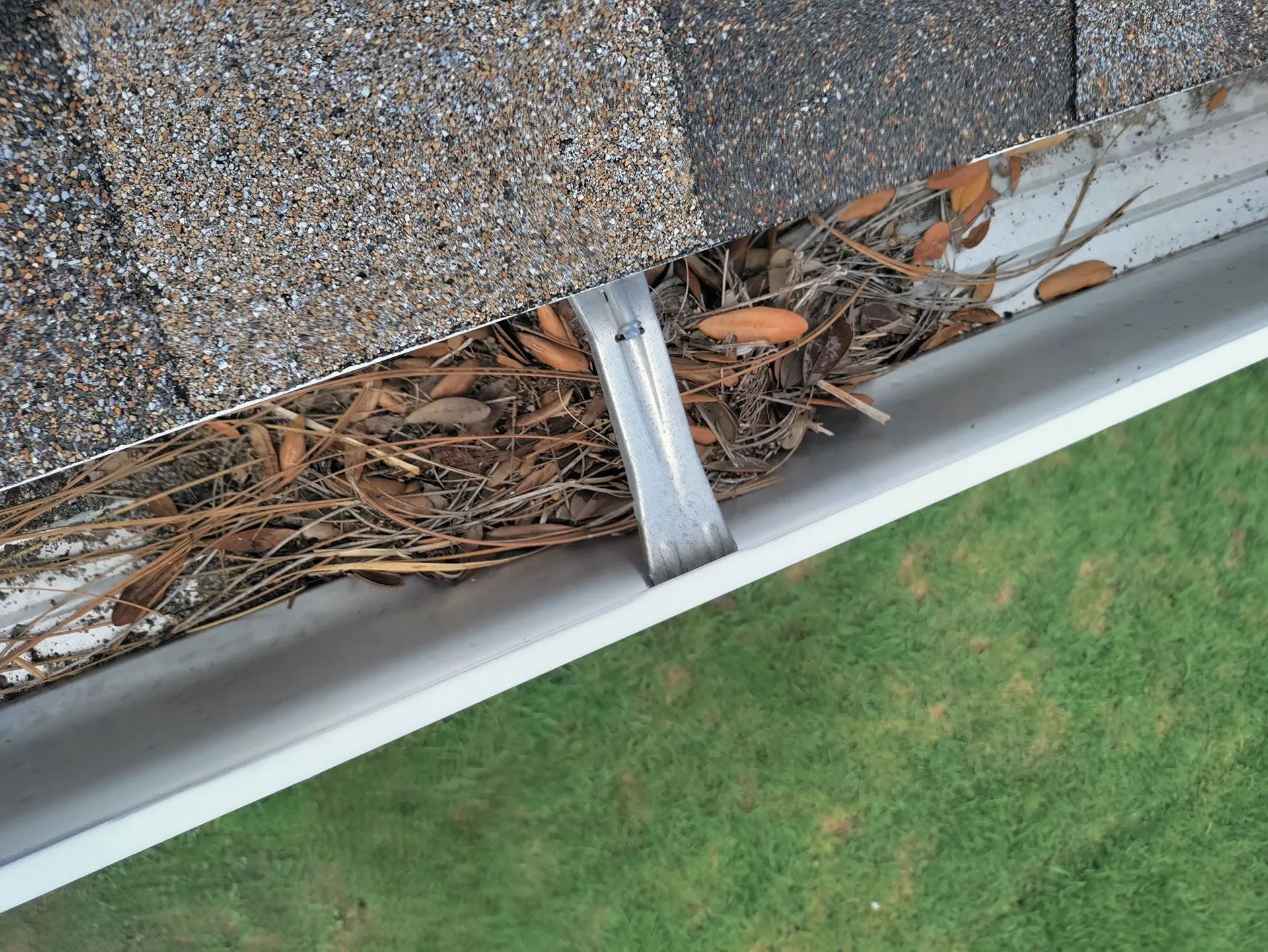 Gutter Cleanouts Heavy Metal Gutters