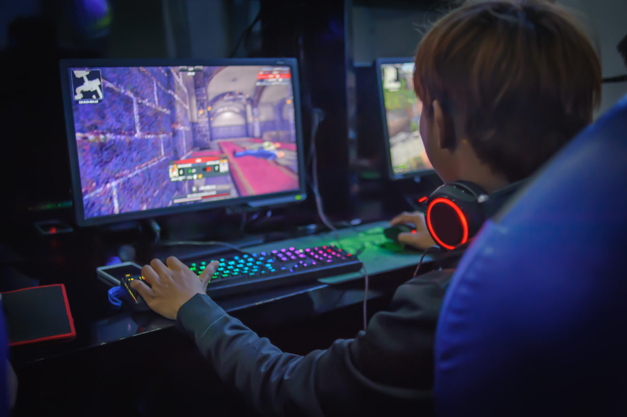 普通のノートパソコンでゲームをプレイする3つの方法│はりぼう記