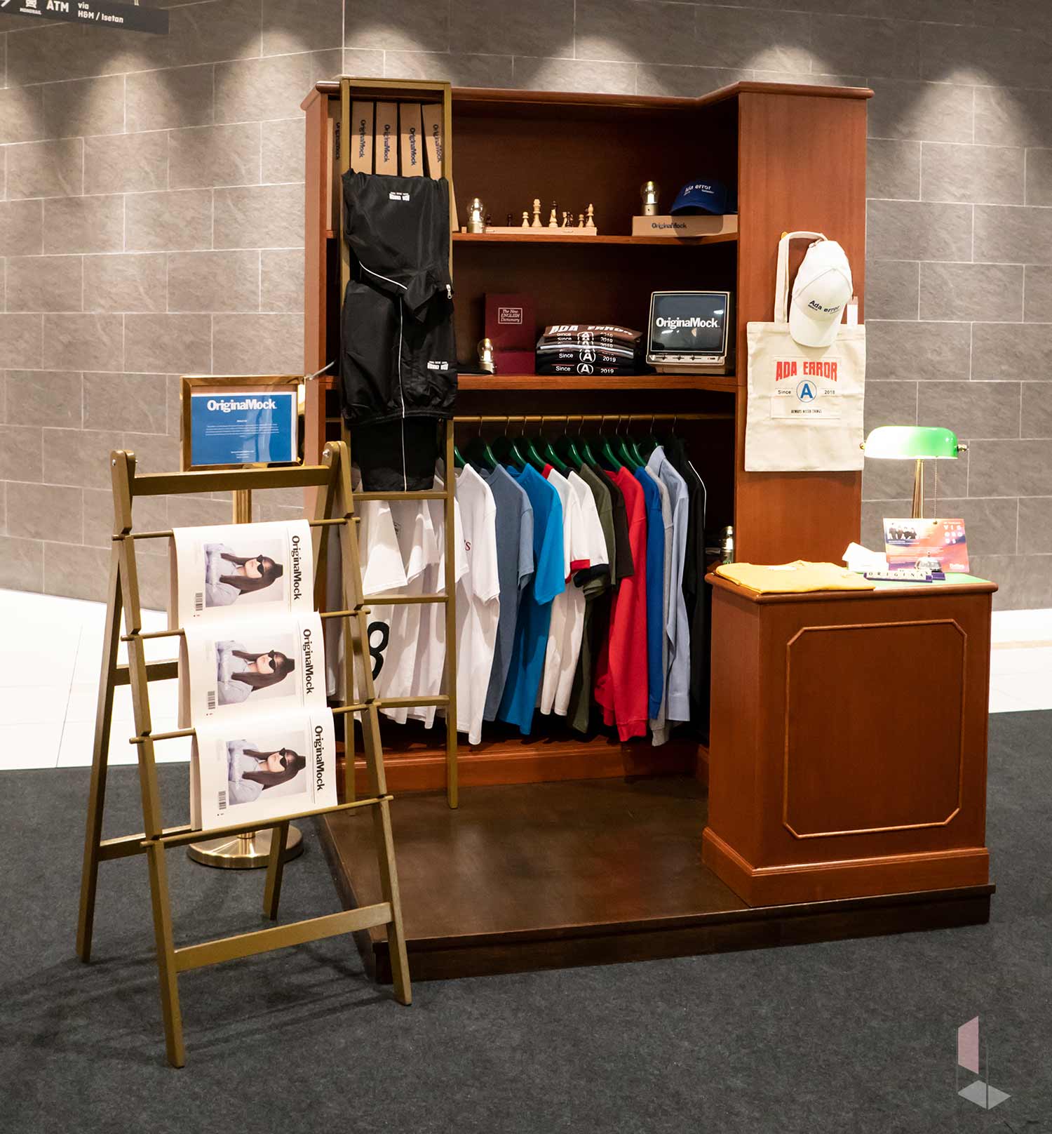 OriginaMock Fashion Kiosk Design Kuala Lumpur, Malaysia Heeroglyph