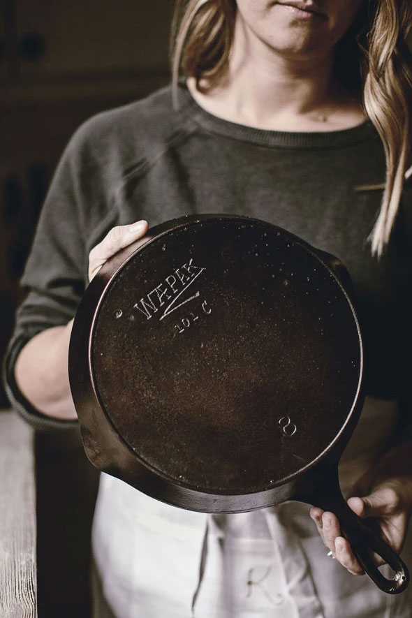 Cast Iron Skillet Rosemary Bread • Heirloomed Blog