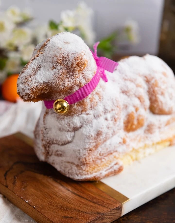 Omas saftiges Osterlamm backen