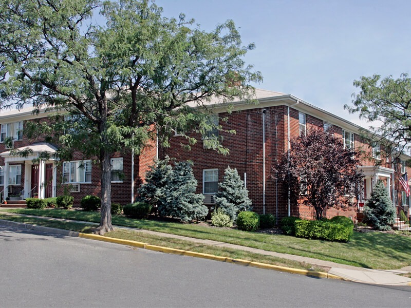 Christopher Court Hekemian & Co.