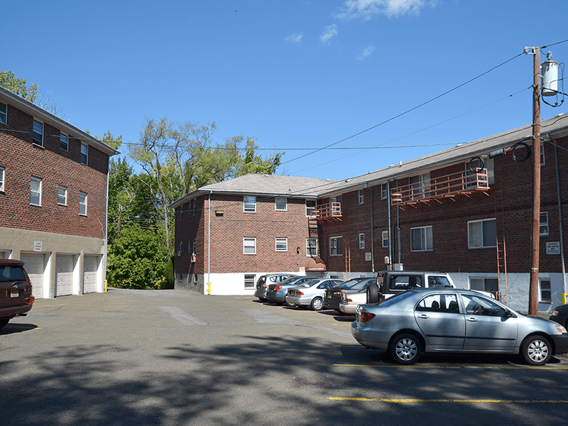 Oak Terrace Hekemian & Co.