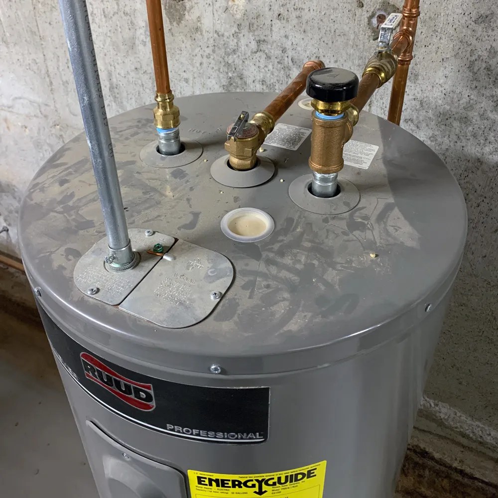 Powered Anode Rod for Water Heaters Corrosion Prevention