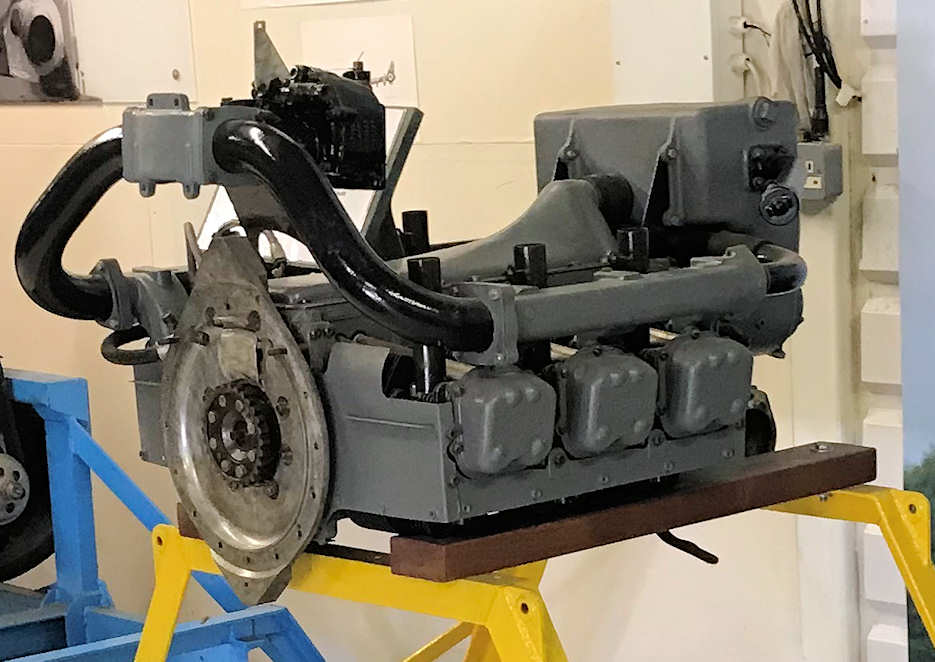 The Helicopter Museum | Engine Exhibits
