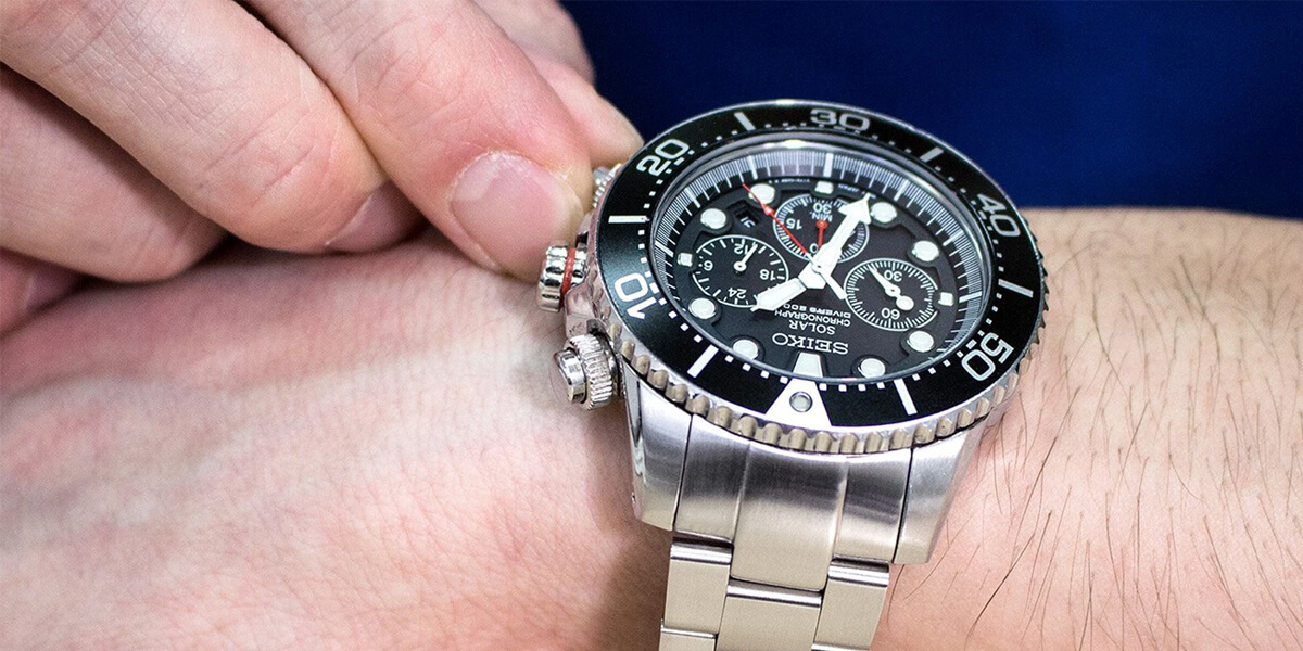 Best Solar Atomic Watch Reviews and Buyer’s Guide Helius Hub