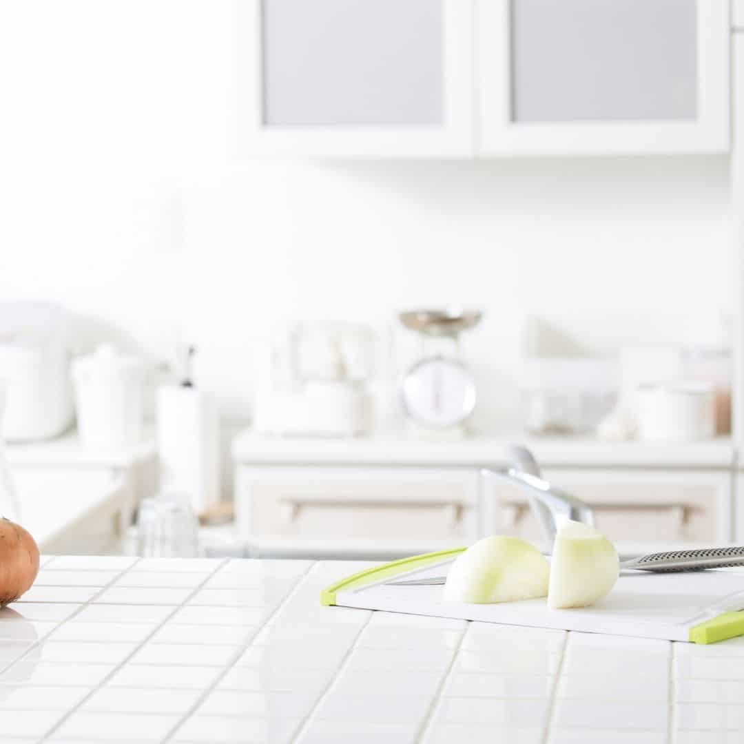How to Clean Kitchen Countertops the Full Guide