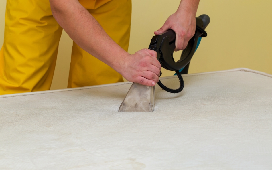 The Complete Guide on How to Clean an Air Mattress