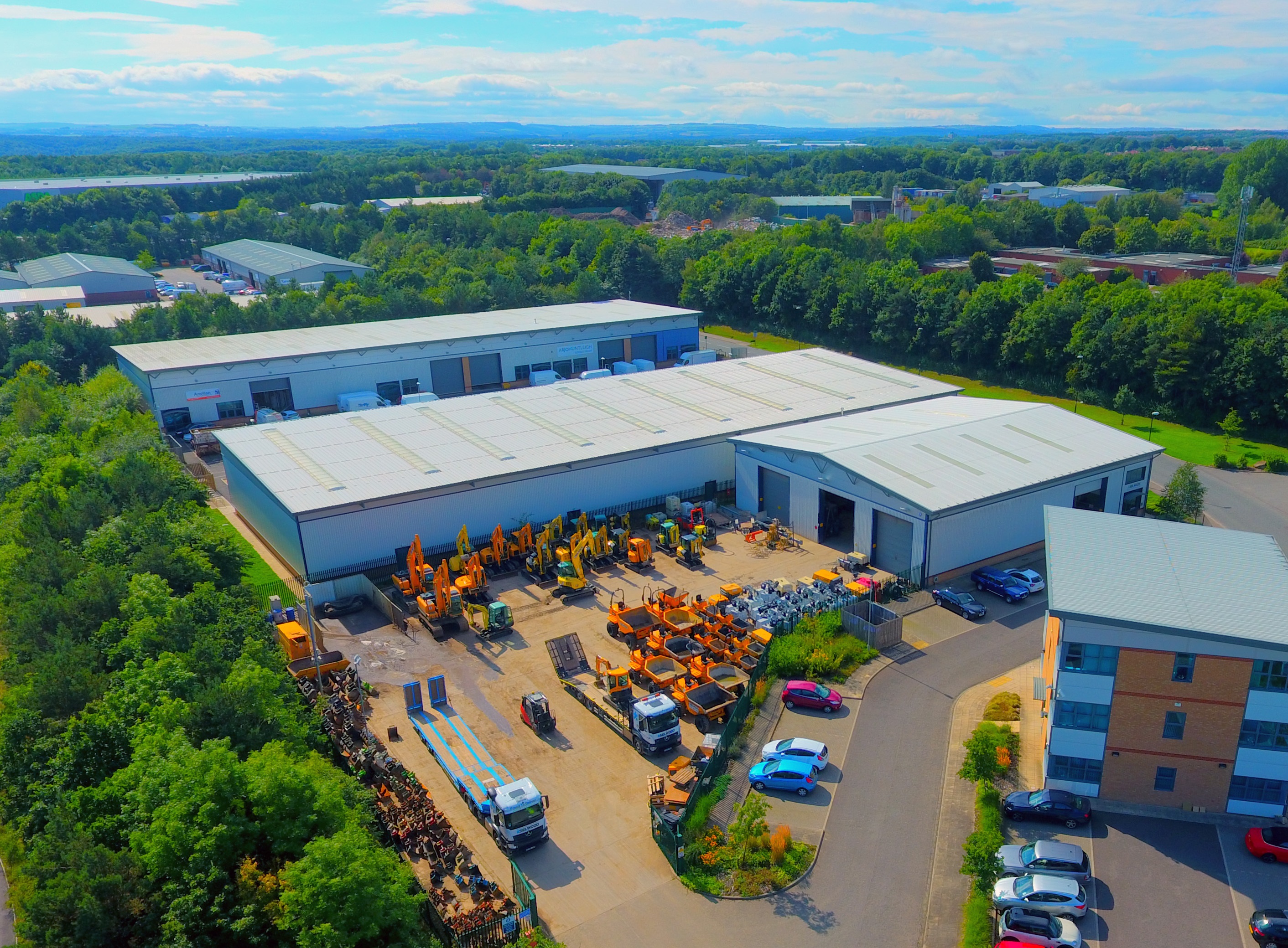 Unit 11 Teal Farm available to let modern detached unit with secure