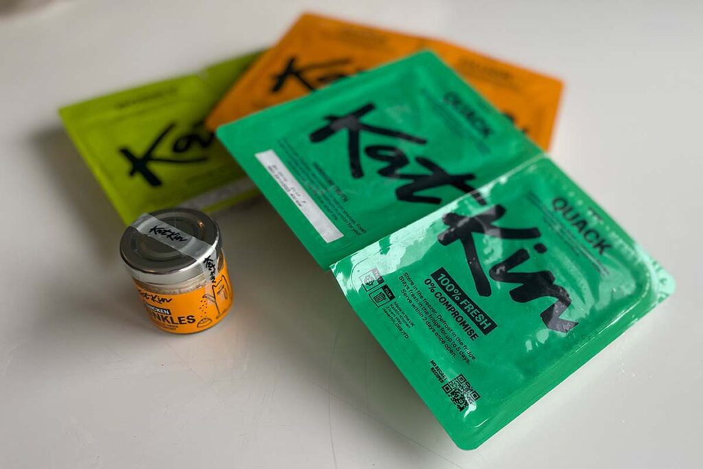 KatKin Fresh Cat Food Review • helloBARK!