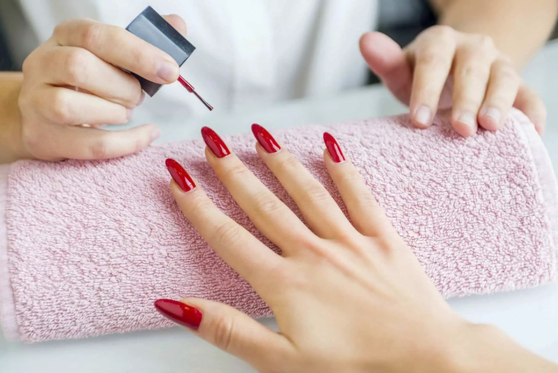 Why Does My Gel Polish Peel Off in One Piece? Nail Care Tips