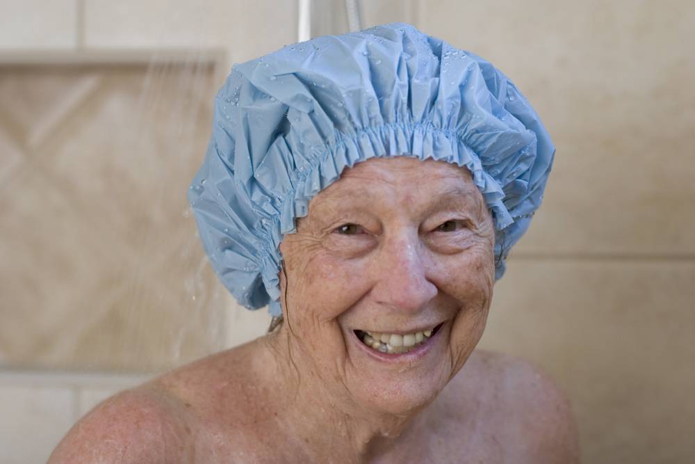 Should NightShift Staff Be Showering Aged Care Residents? Hellocare