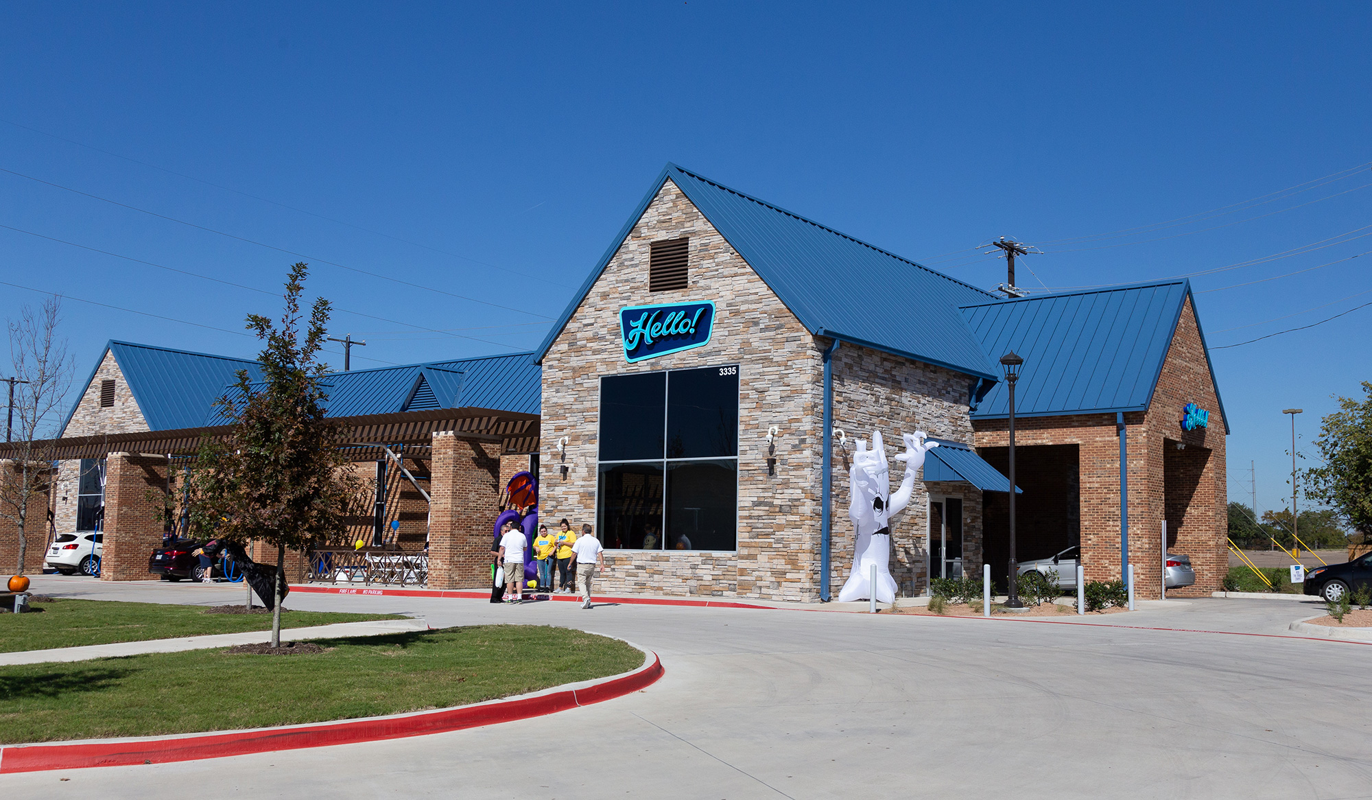 Garland Hello Deluxe Car Wash