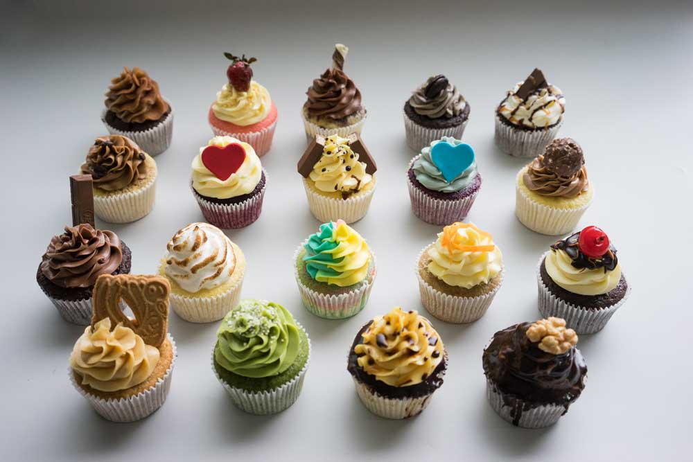 Cupcakes Company 12 Cupcakes