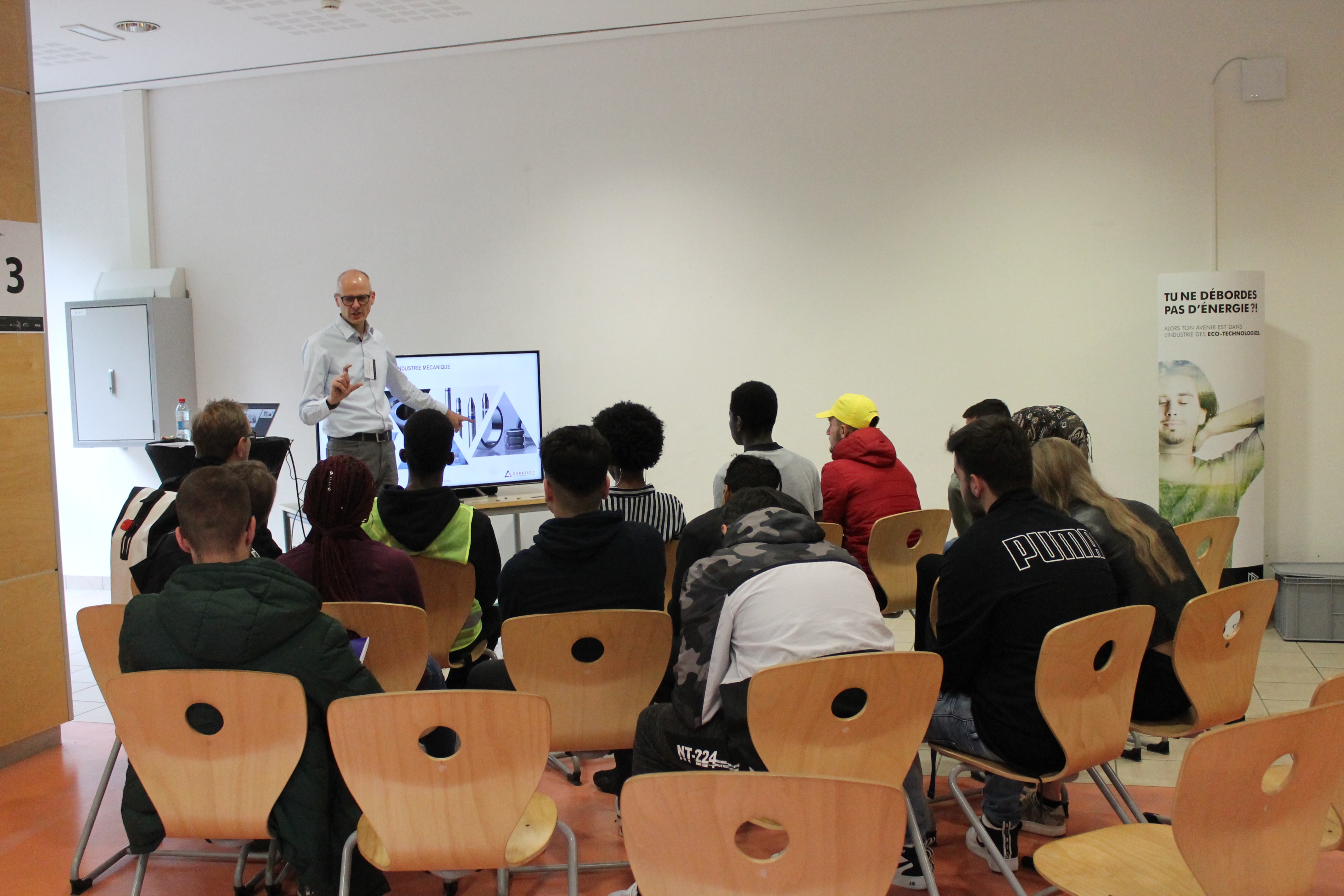 Lycée des Arts et Métiers Campus Dommeldange (2) Hello Future