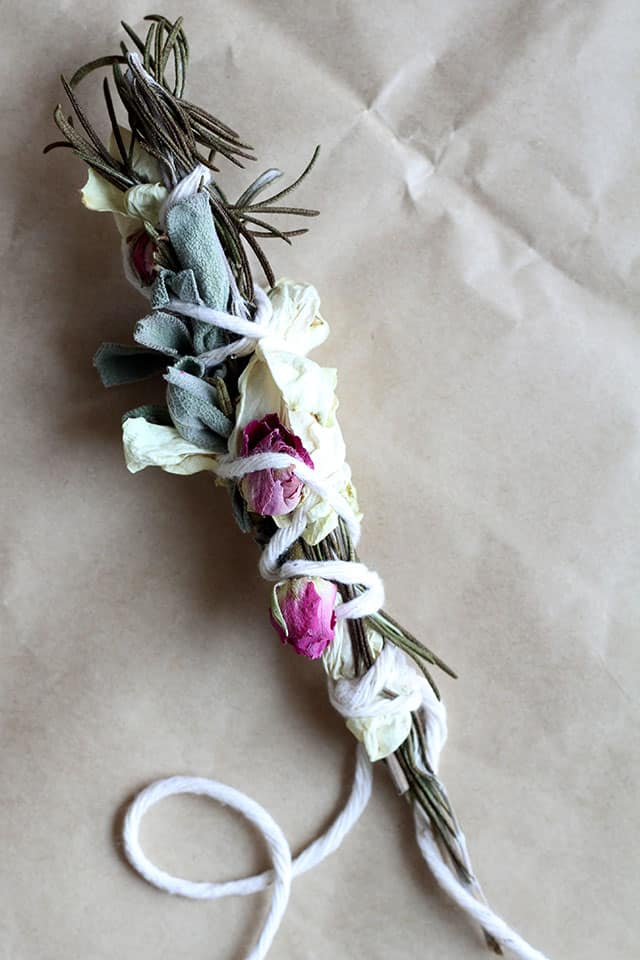How To Make Your Own Rosemary Sage Smudge Sticks Hello Glow
