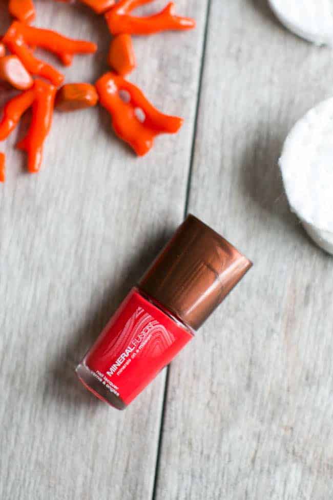 10 Best NonToxic Nail Polishes Hello Glow