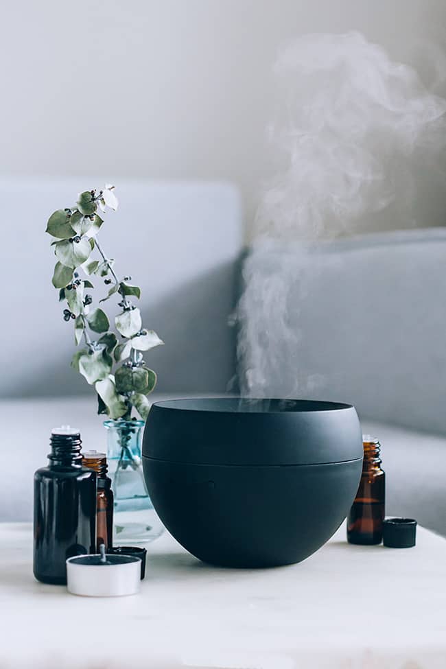 If breakfast just seems off to you when there isn't a plate of toast within close reach, you know how important a good toaster is for creating those perfectly crunchy, golden brown slices. 9 Of Our Favorite Essential Oil Diffusers | Hello Glow